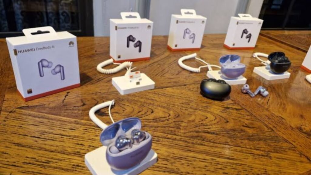 Ilustrasi Huawei freebuds yang resmi hadir di Indonesia (.inet)
