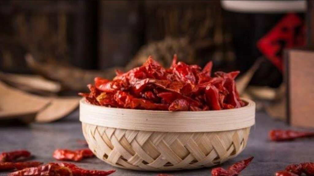 Ilustrasi seseorang yang kuat makan makanan pedas (.inet)