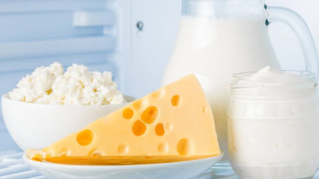 Ilustrasi makanan seperti susu dan keju dang dapat picu mimpi buruk (.inet)